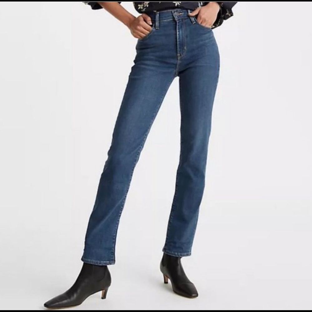 Levi’s Demi Curve Classic Straight Leg Denim Jeans